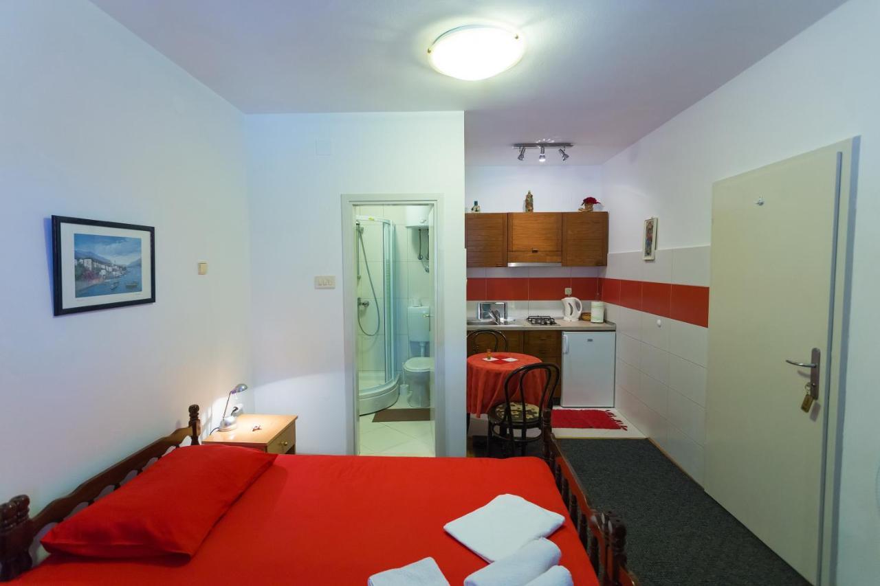 Studio Apartment Boksic Mlini Esterno foto